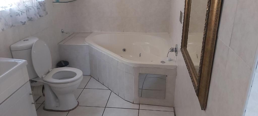 African Elephant Guesthouse photo 4