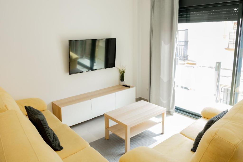 Apartamentos Kouohana - Tap to explore photos