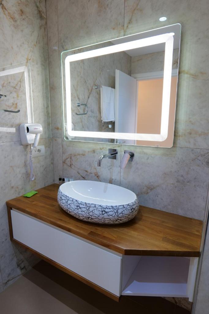 Saranda Luxury Apartments photo 4