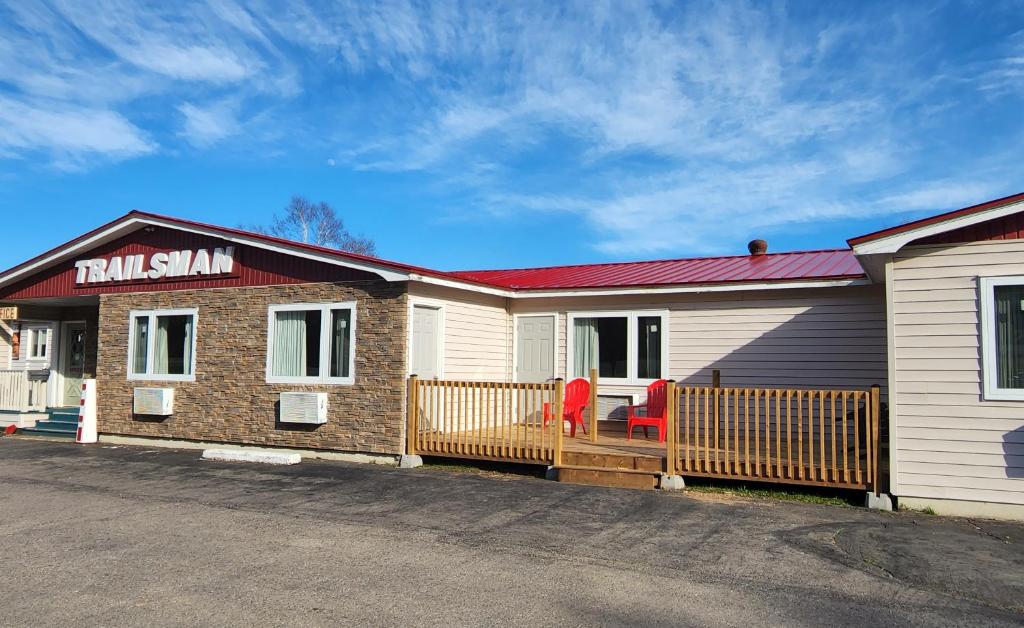 Trailsman Lodge photo 3
