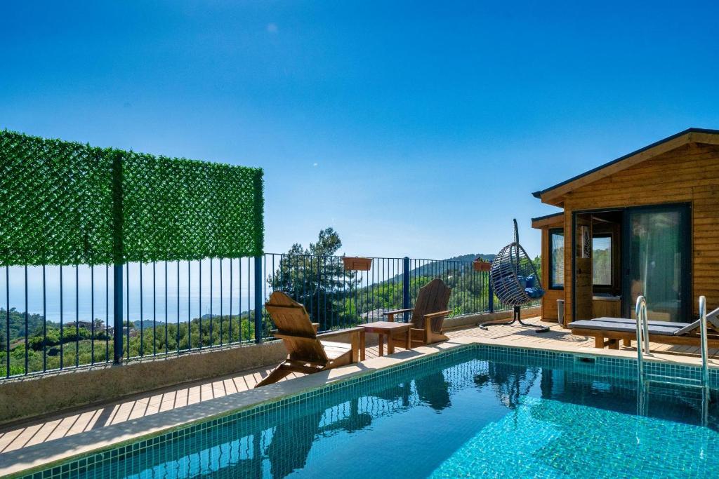 Honeymoon Bungalow with Private Pool and Sea View photo 4
