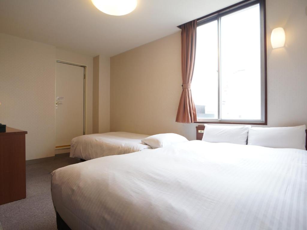 Kochi Green Hotel Harimayabashi - Tap to explore photos