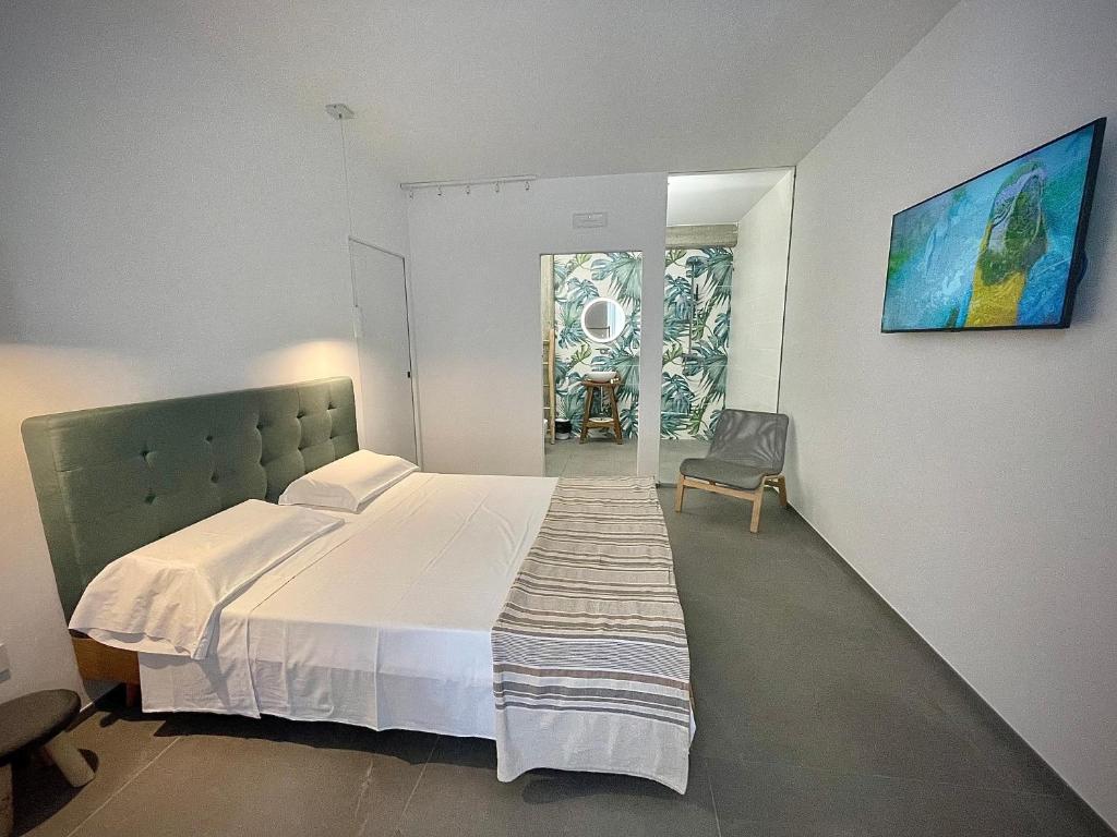 Tropicana Suite - Adults Only photo 2