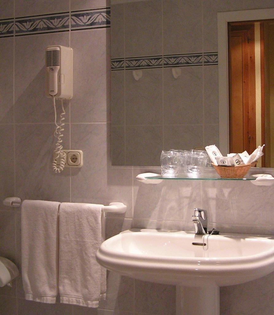 Hotel Isabel photo 4