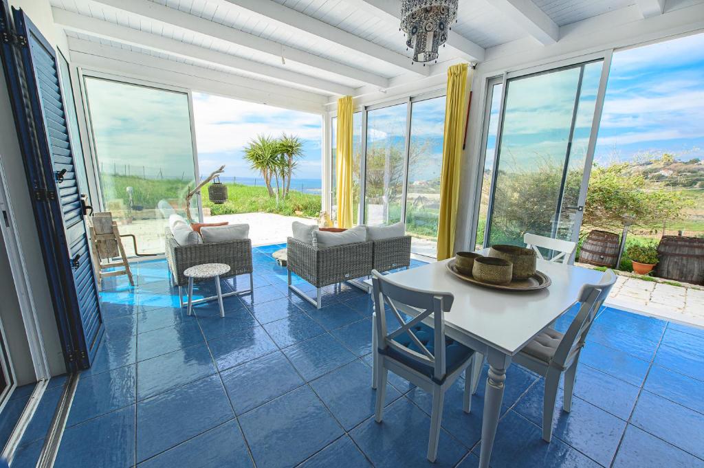 Villa La Falesia photo 2