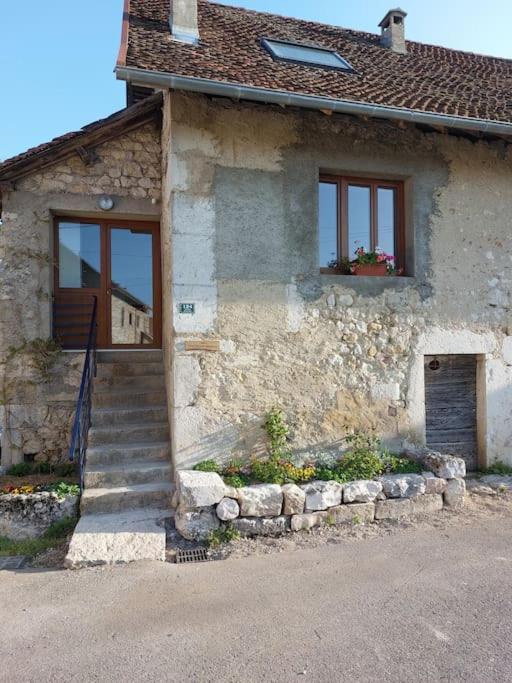 Gîte 4 personnes avec extérieur photo 2