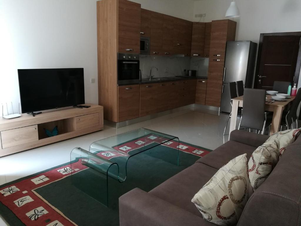 The Premier Suite - Fully Airconditioned - Ample Parking photo 1