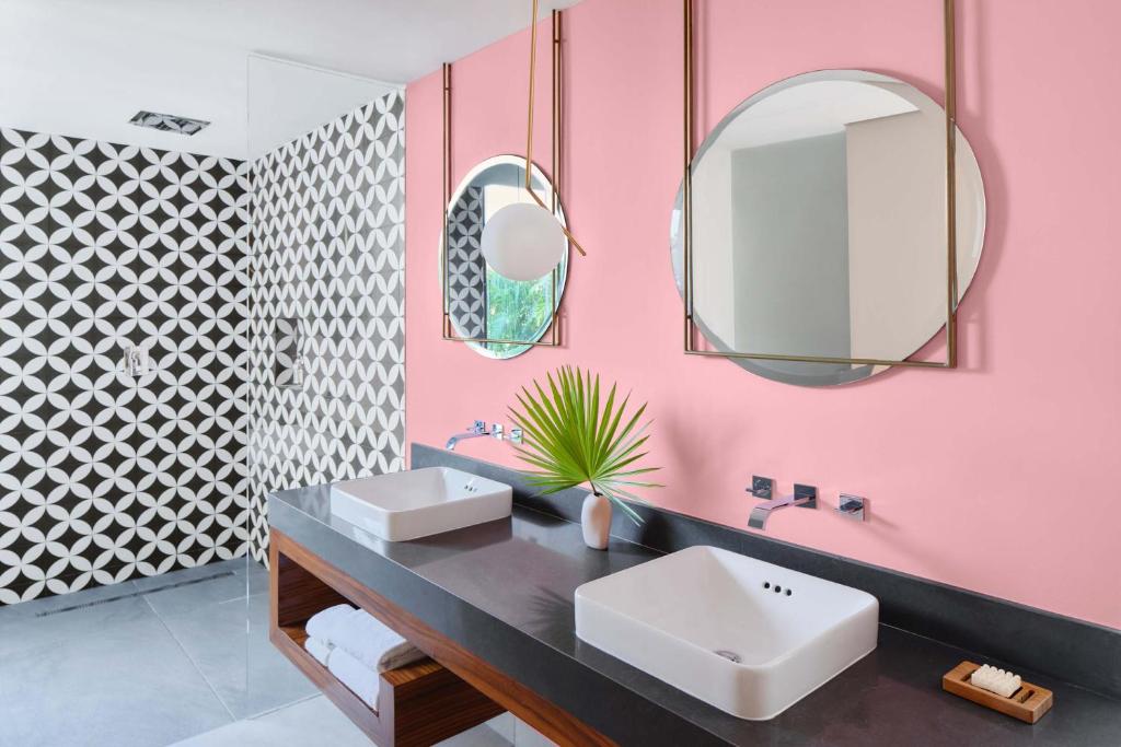 CALIXTA Hotel photo 2