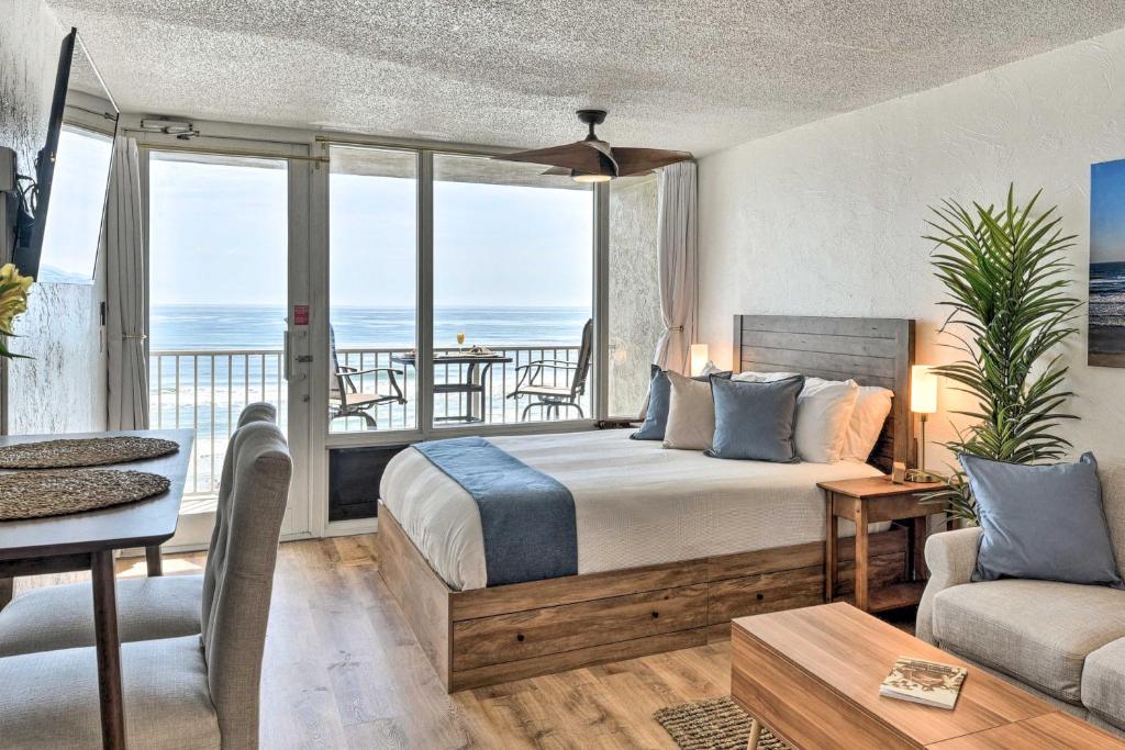 Oceanfront, 4th-Floor Condo on Daytona Beach! photo 3