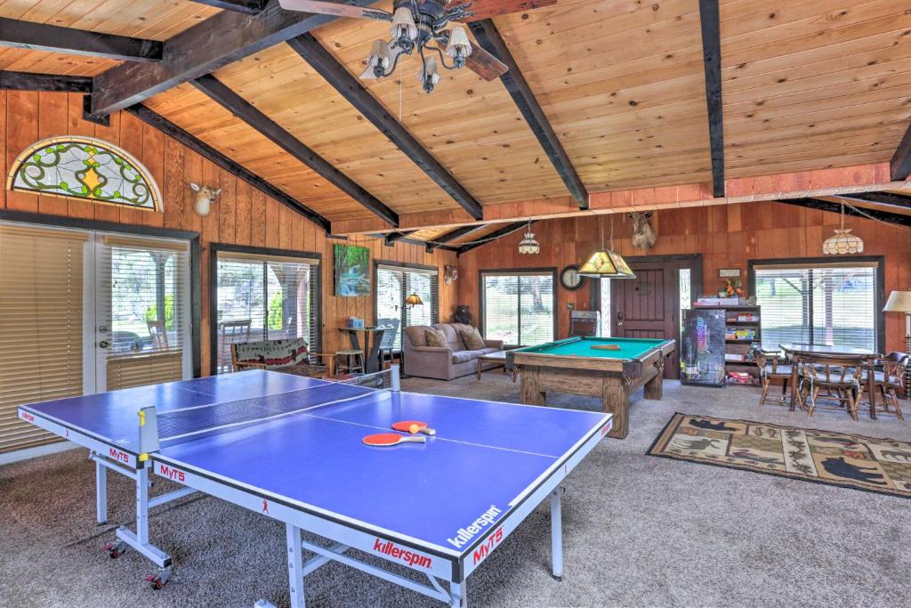 Gorgeous Oakhurst Retreat with Swimming Hole! photo 2