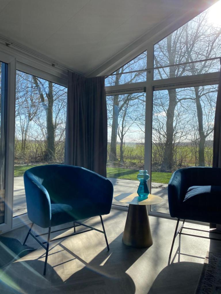 Gloednieuw luxe chalet aan Veluwemeer 4 pers photo 3