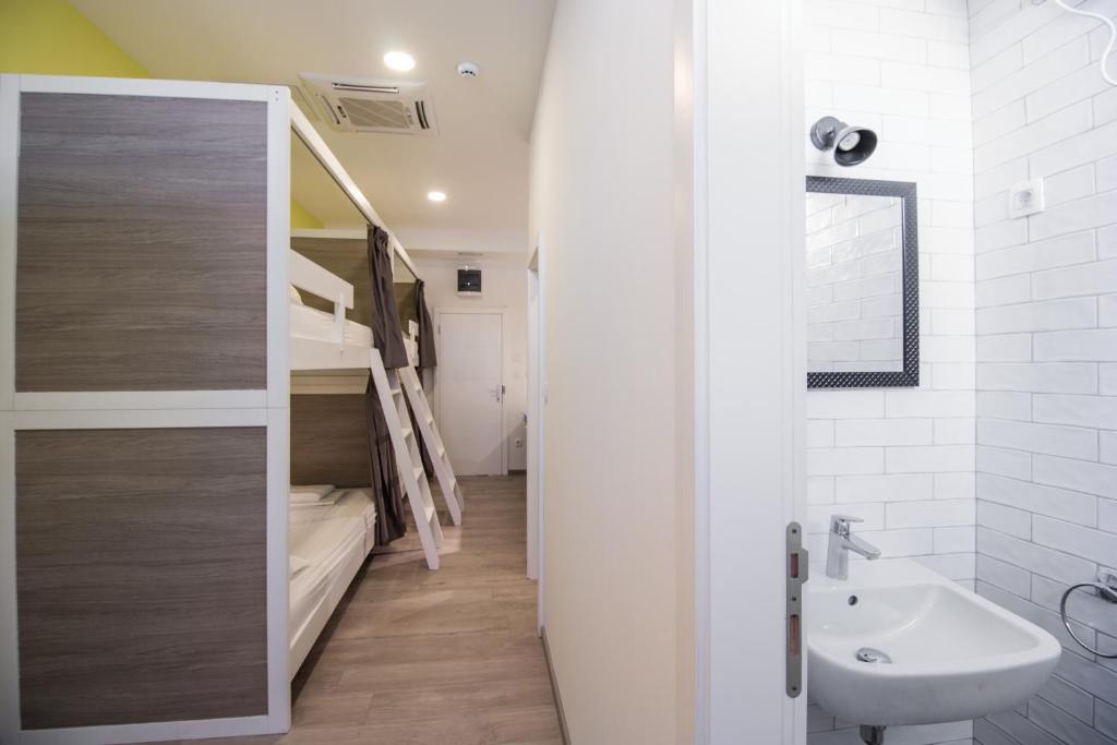 Dandelion hostel photo 4