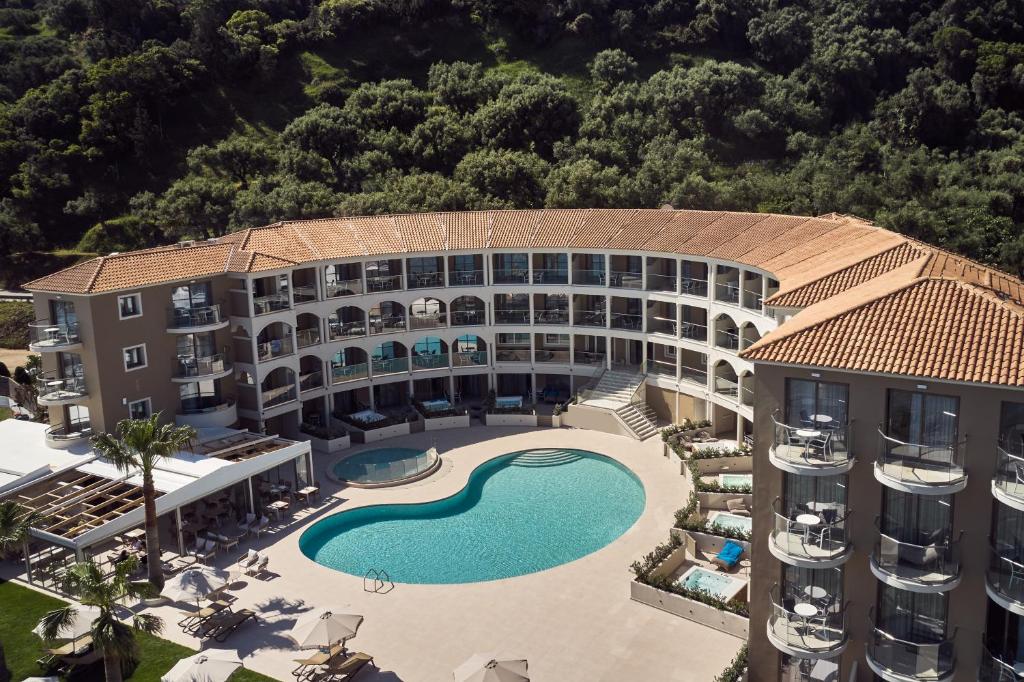 Windmill Bay Hotel photo 1