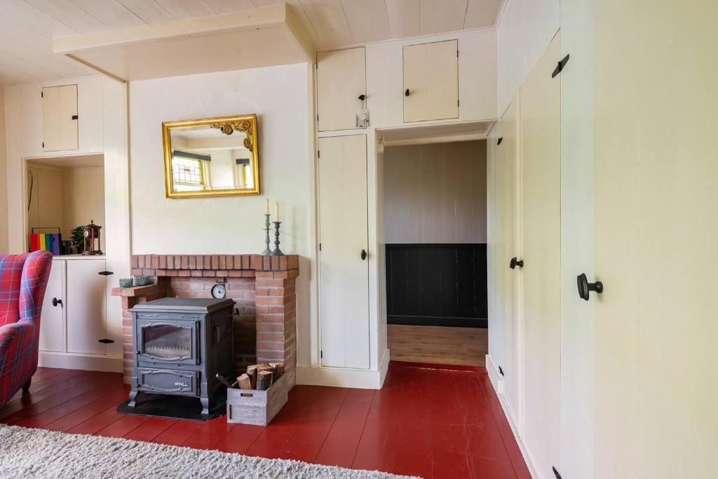 Private Characteristic farmhouse near the lake photo 3