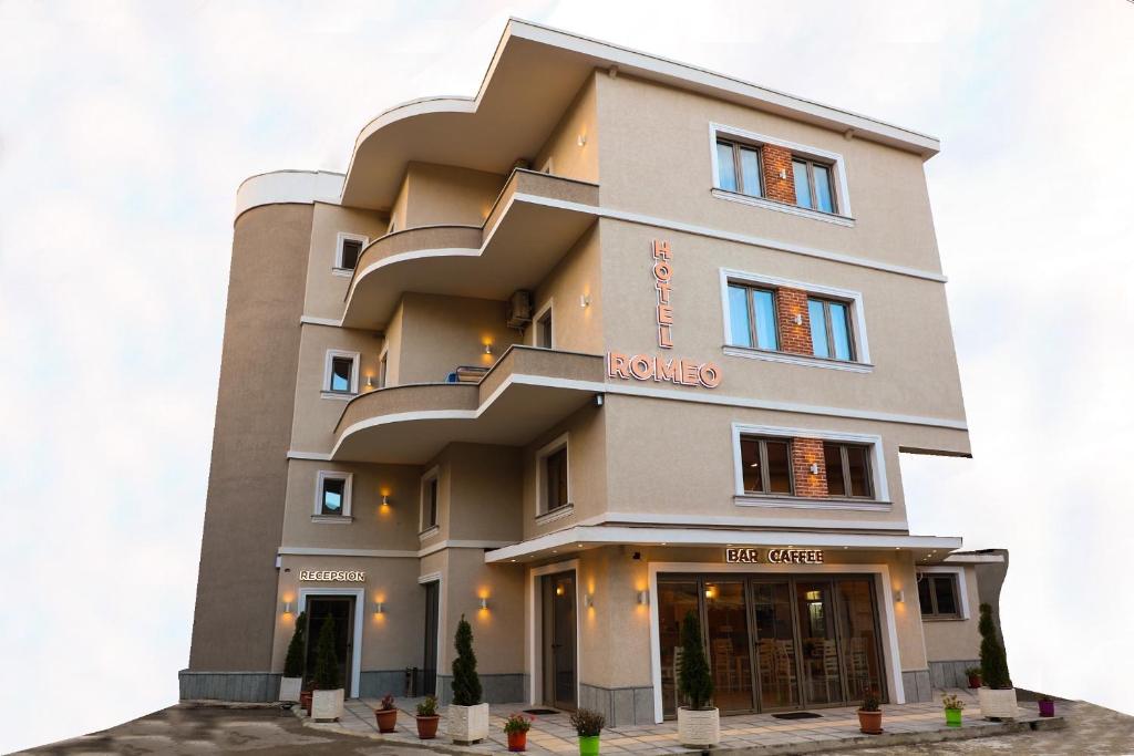 Hotel Romeo photo 1