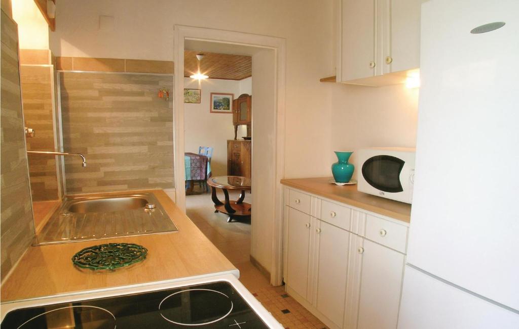 Awesome Home In St, Hilaire De Riez With 2 Bedrooms photo 1
