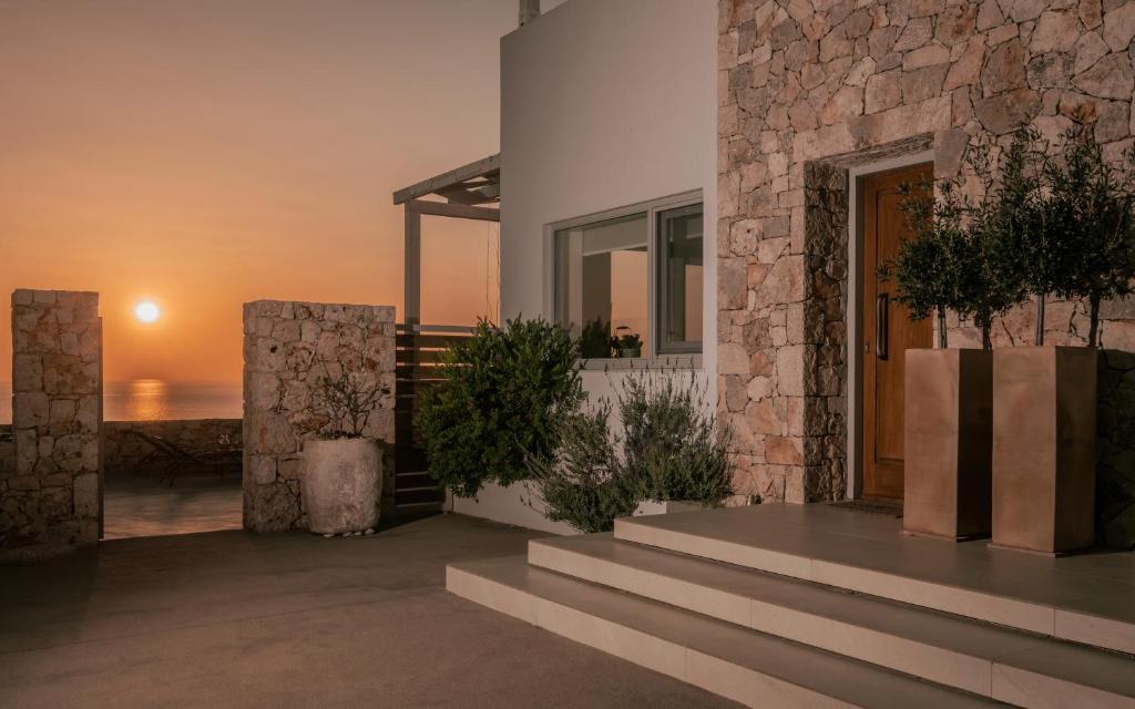 Avgi holiday villa photo 1