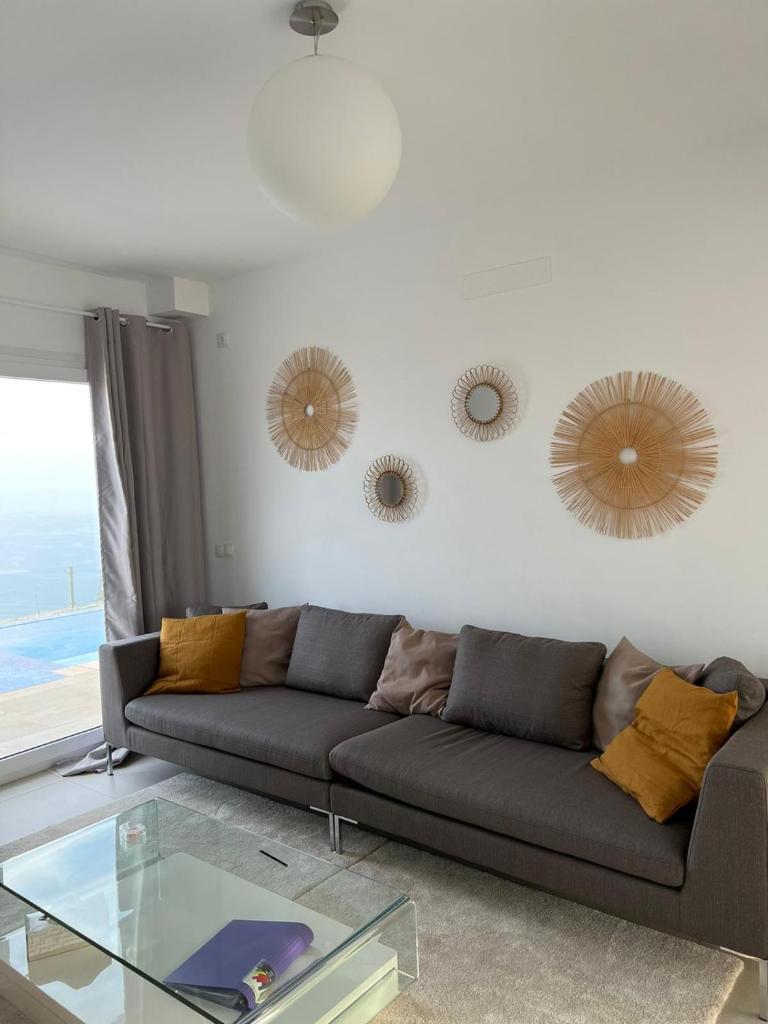 Luxury villa with 360 Panoramic Views Heated Pool Spa photo 2