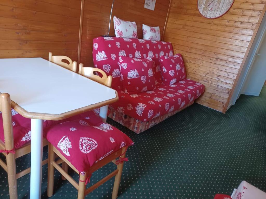 appart entierement renové les coches - la Plagne photo 3