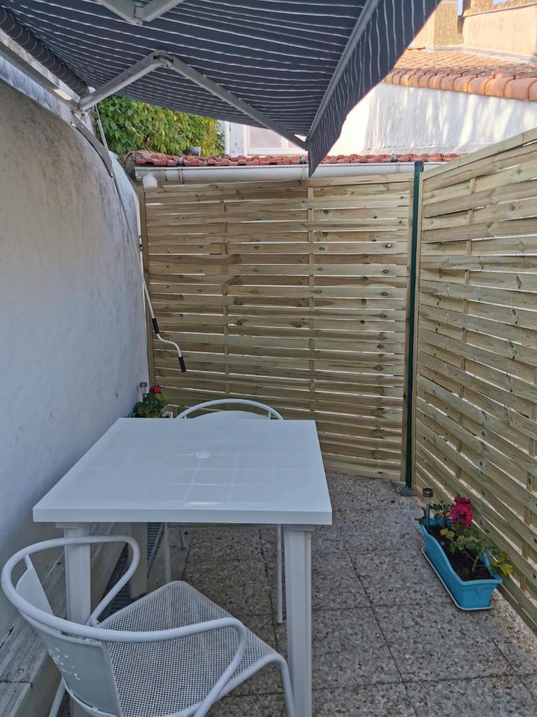 Studio indépendant à BOURGNEUF-EN-RETZ vue sur les Marais à 5 mn des plages photo 2