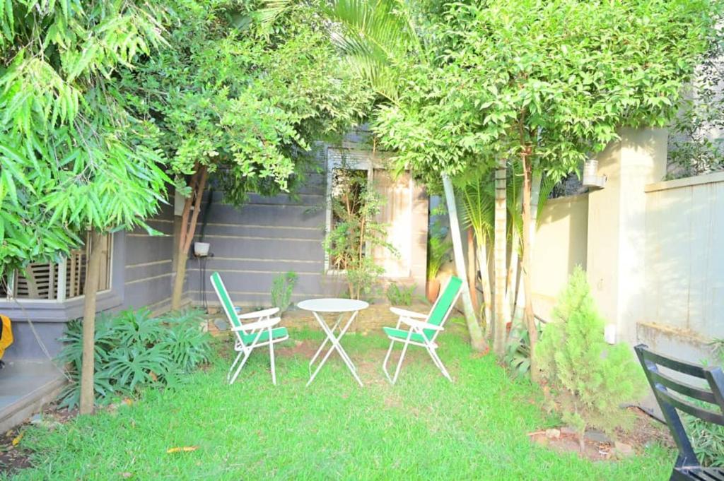 Cheerful 3-Bedroom Home in a Family Setting photo 1