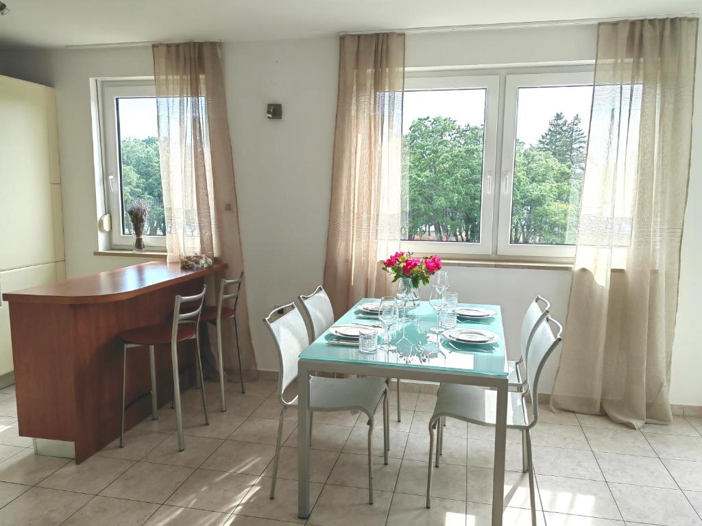 Sea View Apartment & Studio Apartment Bruno Umag photo 1