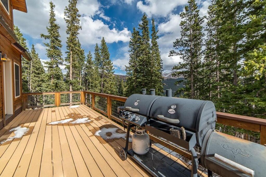 Luxury House with Plenty of Room and Amazing Location - Lookout Lodge photo 2