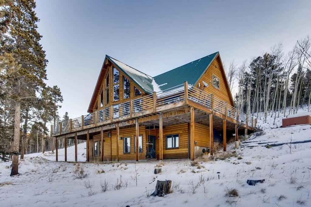 Amazing Private Luxury Home with Stunning Panoramic Views - The Timbers at Glacier Ridge photo 1