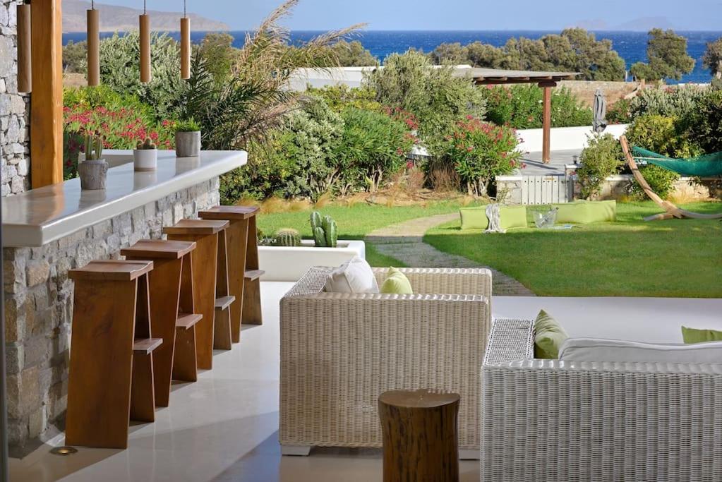 Beachfront Villa Cohyli, Kalafatis Beach photo 1