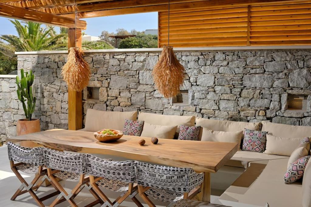 Beachfront Villa Cohyli, Kalafatis Beach photo 3