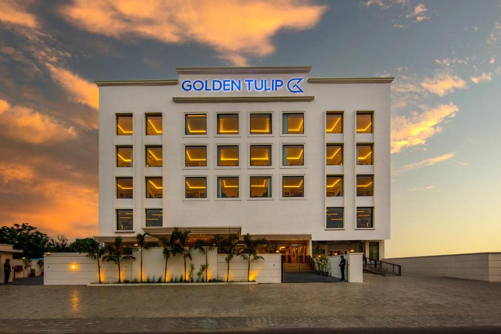 Golden Tulip Jalandhar photo 2