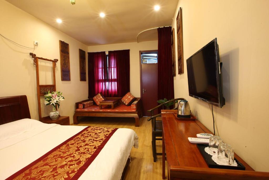 Двухместный (Номер Делюкс с кроватью размера «king-size»), Beijing Yue Bin Ge Courtyard Hotel
