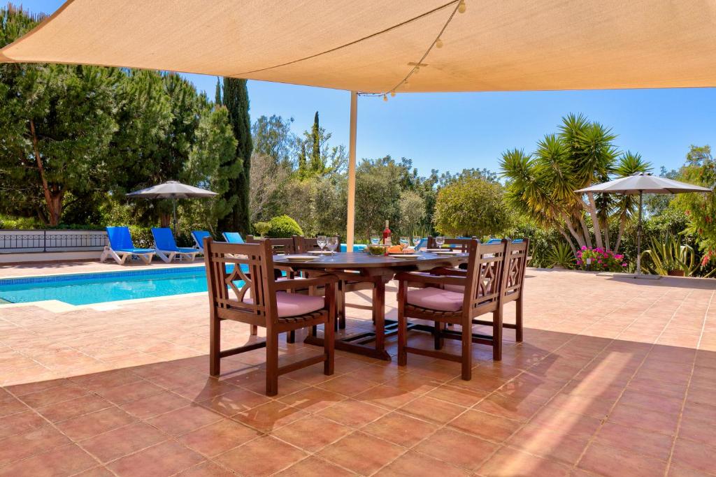 4 bedroom Villa Kellia with private pool, Aphrodite Hills Resort photo 2