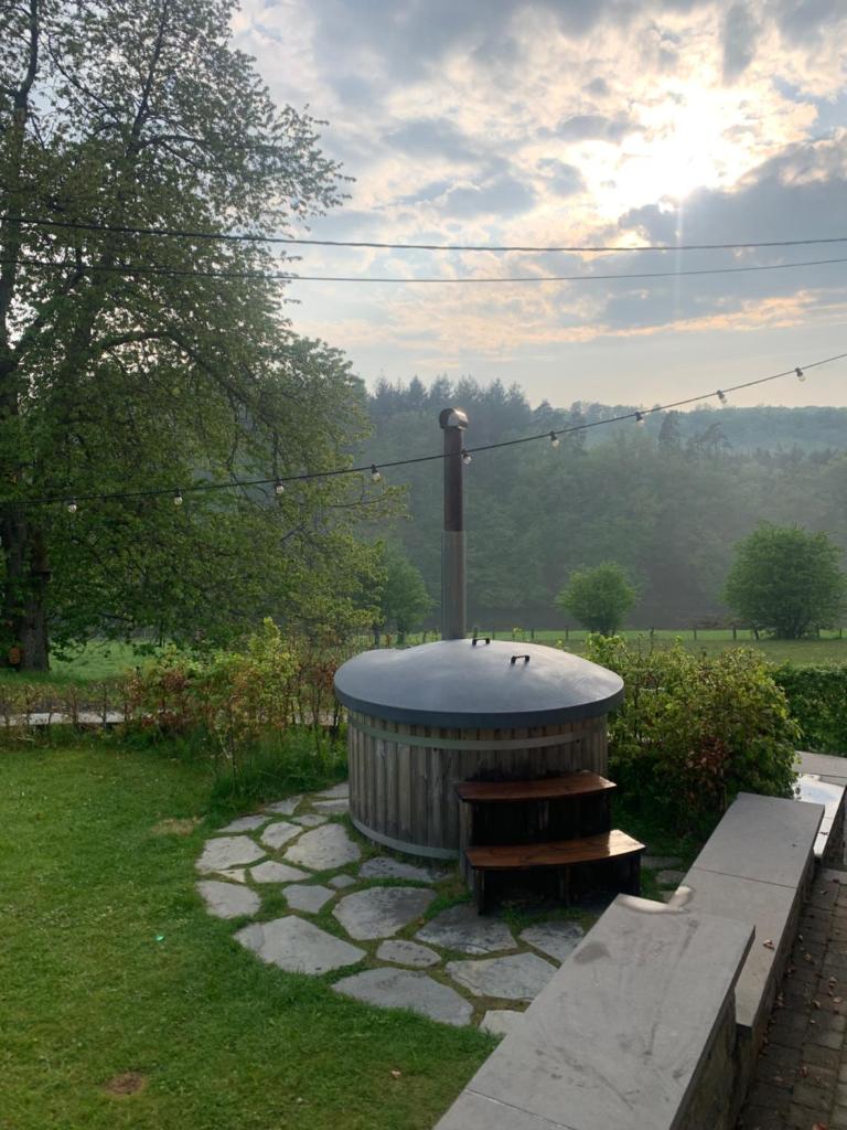 vakantiehuis met hottub en zicht op de Semois photo 4