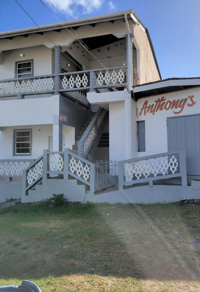 Memories Cottage and Apartments photo 1