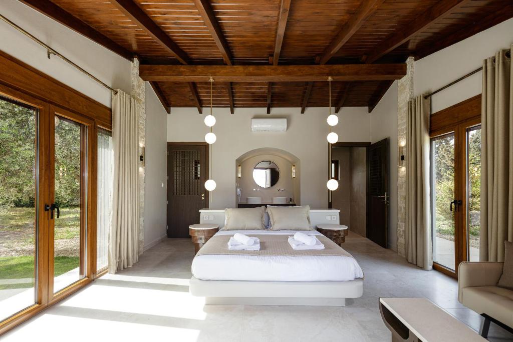 Alpha Luxury & Spa Villa photo 2