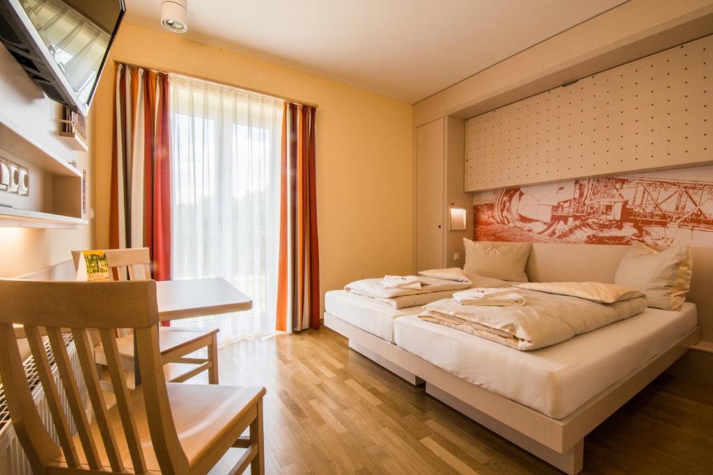JUFA Hotel im Brückenkopfpark - Jülich photo 2