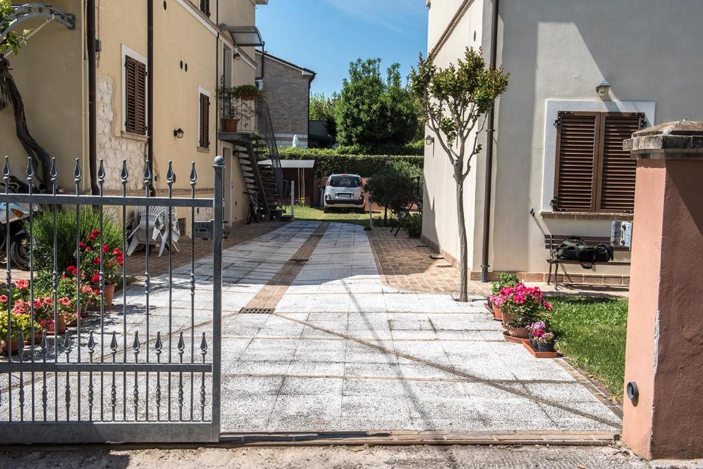 N11 - Numana, nuovo bilocale con giardino photo 1