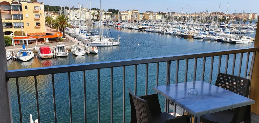 Hôtel Port Beach photo 4