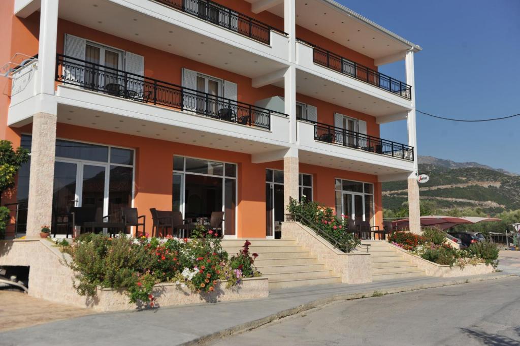 Dionysos Luxury Apartments photo 4
