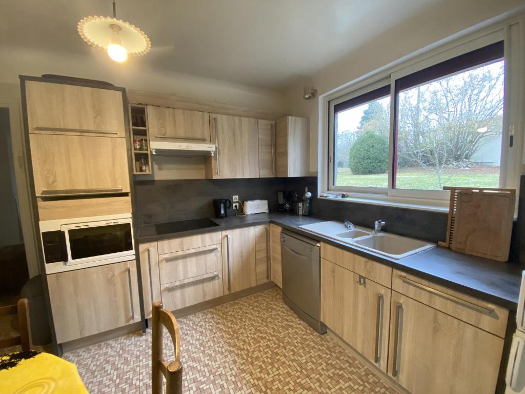 Maison La Roche-Posay, 5 pièces, 7 personnes - FR-1-541-17 photo 4
