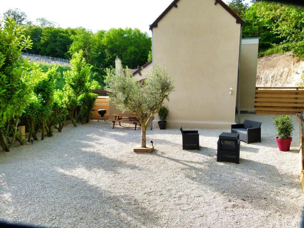 Gites LA CHAUMONIERE photo 3