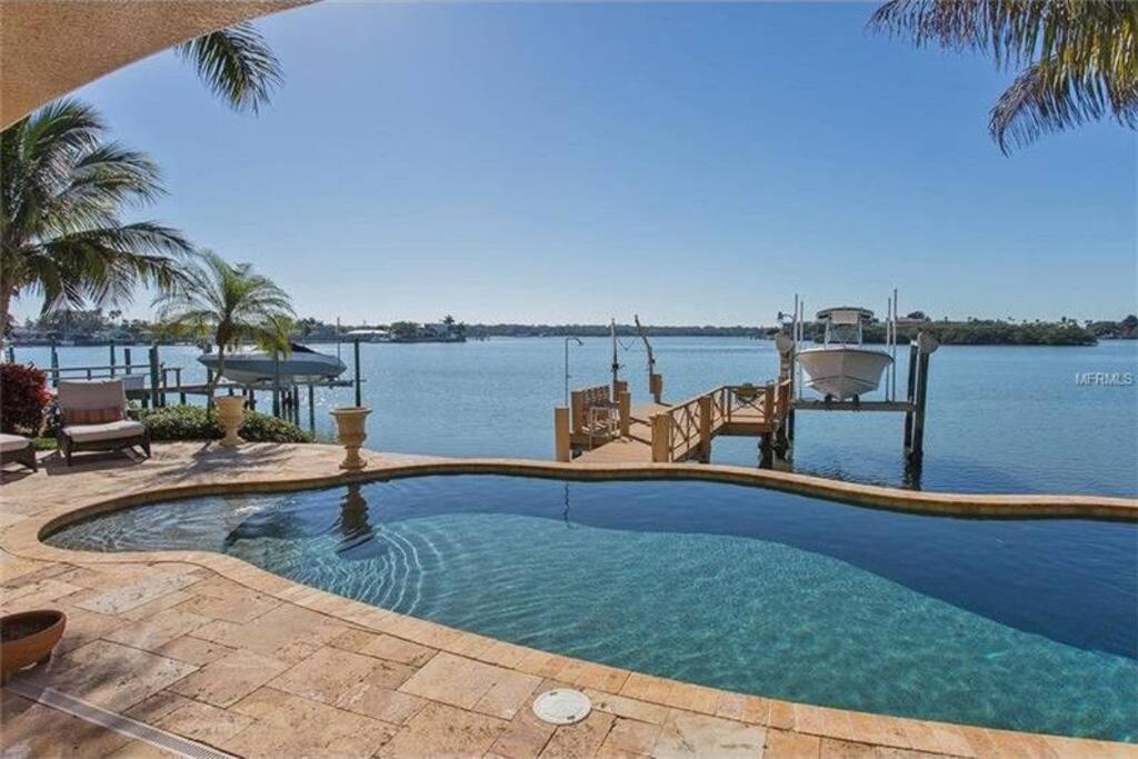 Large Mediterranean Oasis - Water Views & Pool photo 1