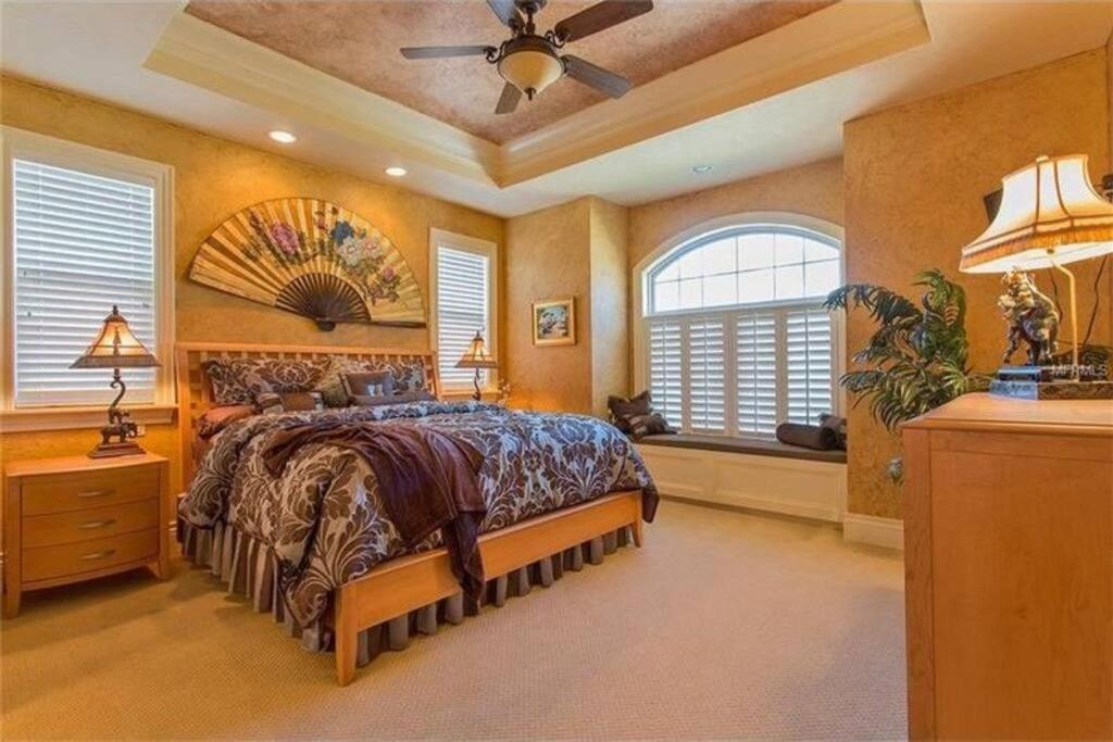Large Mediterranean Oasis - Water Views & Pool photo 2