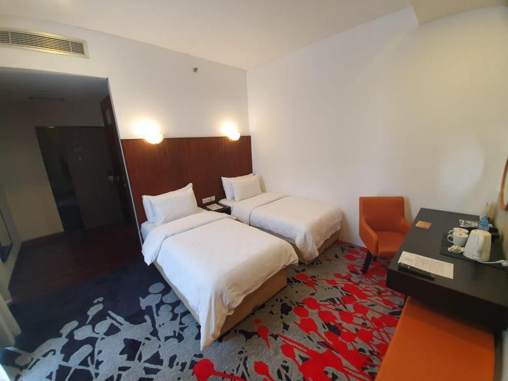 Liberty Hotel Thamrin Jakarta Room Type - Superior Twin Room