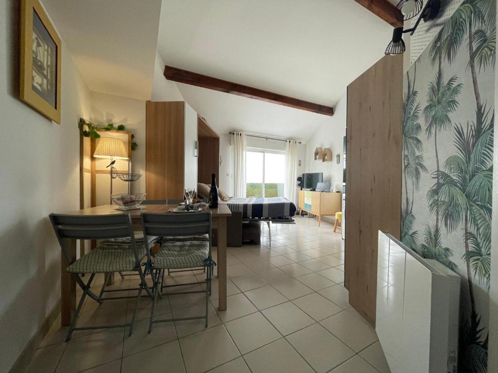 Studio Meschers-sur-Gironde, 1 pièce, 2 personnes - FR-1-550-25 photo 2