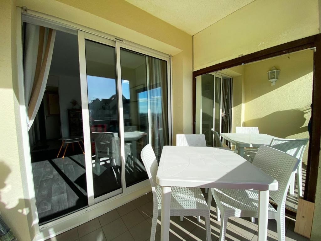 Appartement Arzon, 2 pièces, 4 personnes - FR-1-639-25 photo 2