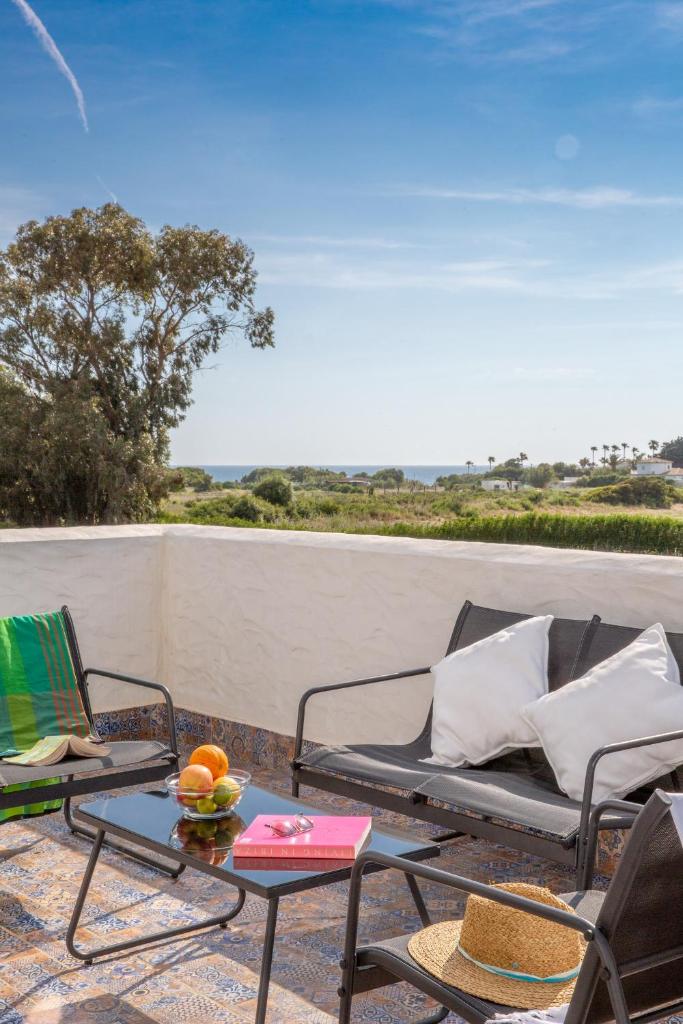 Preciosas villas con jardín y vistas al faro, a 700m de la playa photo 1