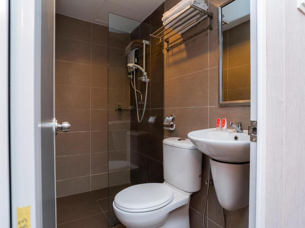 Hotel 101 Ulu Tiram photo 1