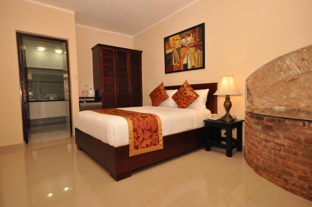Двухместный (Номер с кроватью размера «queen-size» - Для курящих), Boutique Hotel Palacio